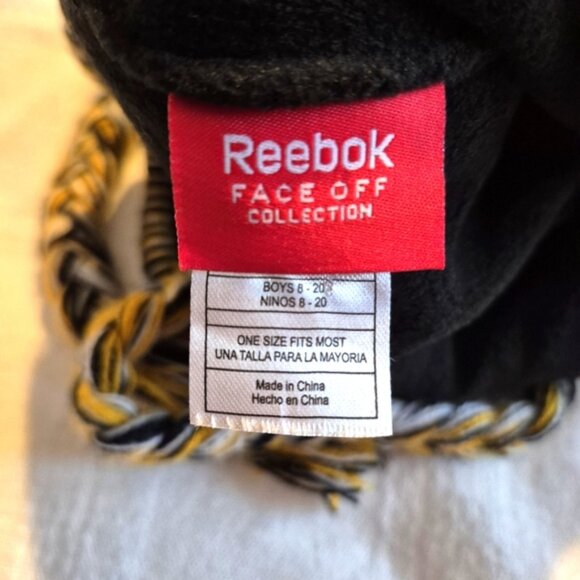 Reebok Boston Bruins boys size 6-20 fleece lined hat knit outer layer, EUC - Picture 4 of 5